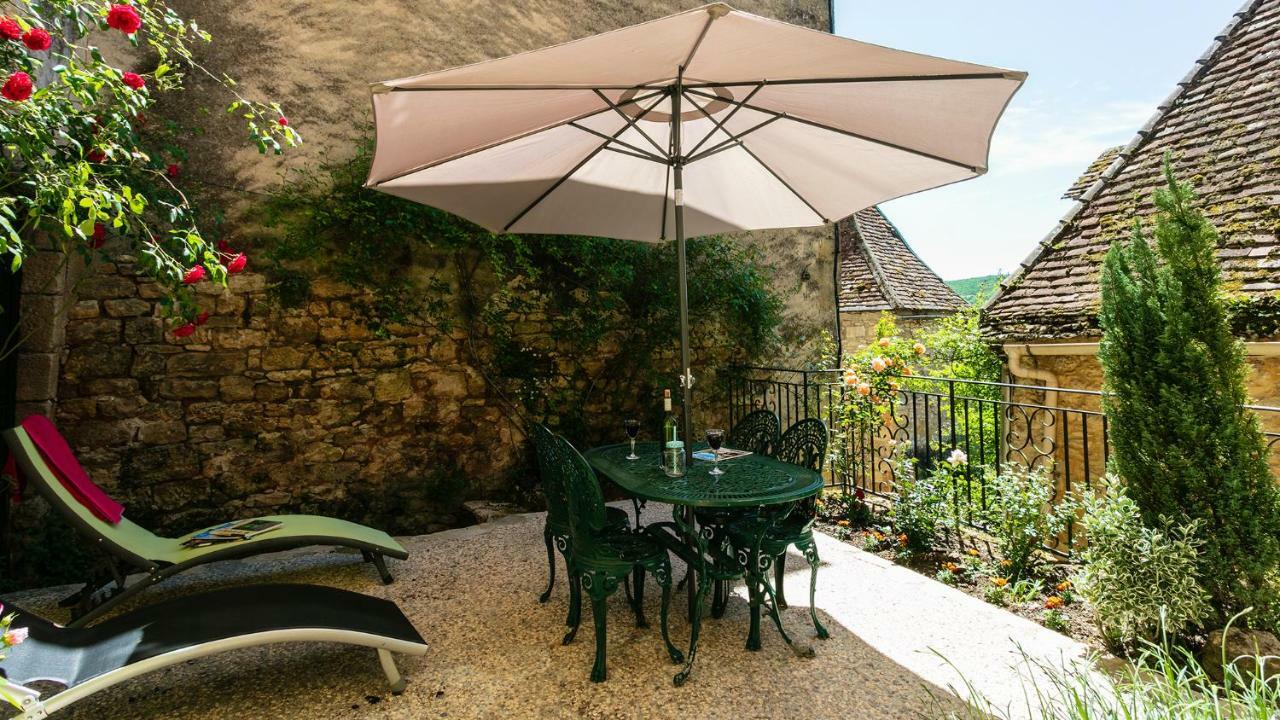 Villa La Tour in heart of Beynac Périgord Dordogne Extérieur photo